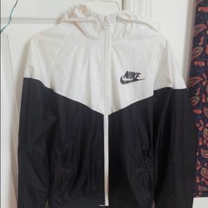 Nike Windbreaker (rare) SOLD